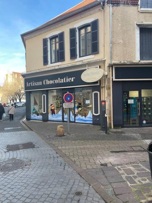 Au Coeur De La Cite Medievale 몽뤼꽁 외부 사진